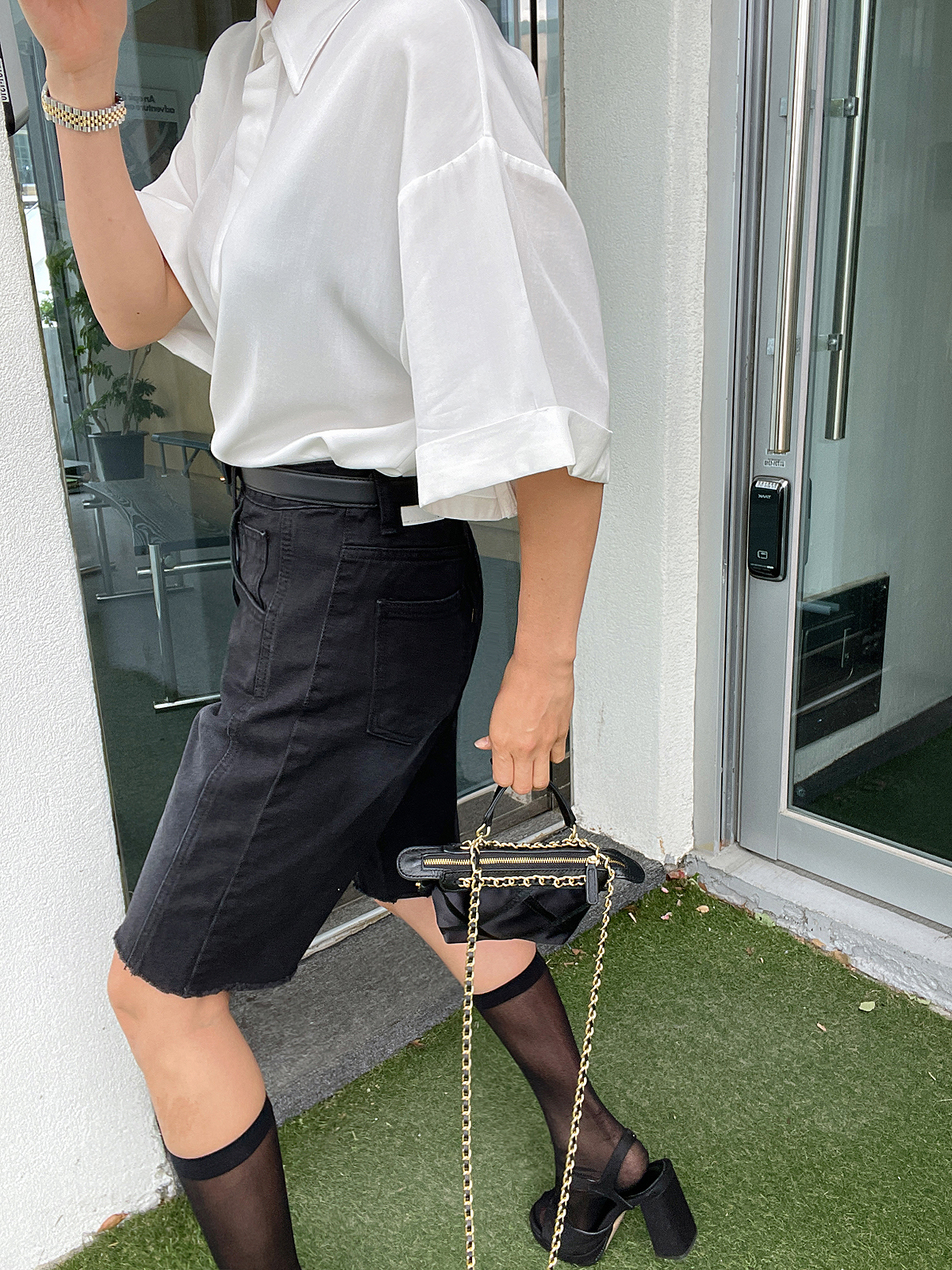 suspenders skirt/pants model image-S9L36